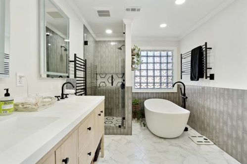 2266 Memorial Dr, Atlanta GA  30317-3160 exterior