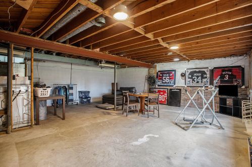 2089 9 St, Kalamazoo MI 49009-8552 exterior