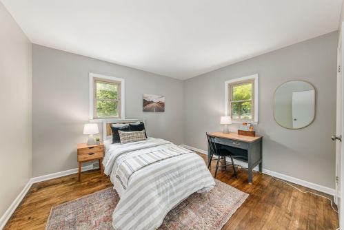 6270 102, Milwaukee WI 53214-2525 exterior