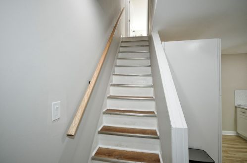 139 42nd St, Pittsburgh PA  15201-3136 exterior