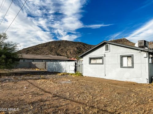 11232 18 Dr, Phoenix AZ 85007-2431 exterior