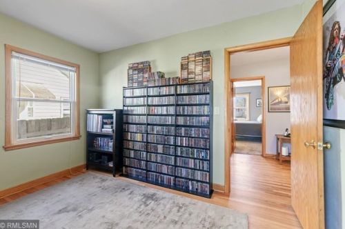 1425 Avon St, Saint Paul MN 55117-4007 exterior