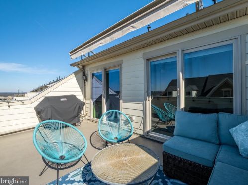 3143 Ft Lincoln Dr, Washington DC 20018-4311 exterior