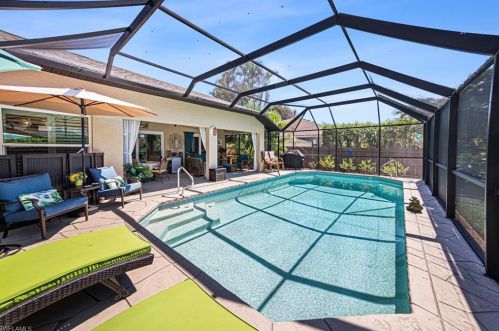 397 Ashbury Way, Naples FL 34110-1300 exterior