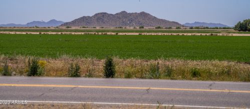 9605 Navajo Pl, Chandler AZ 85248-7119 exterior