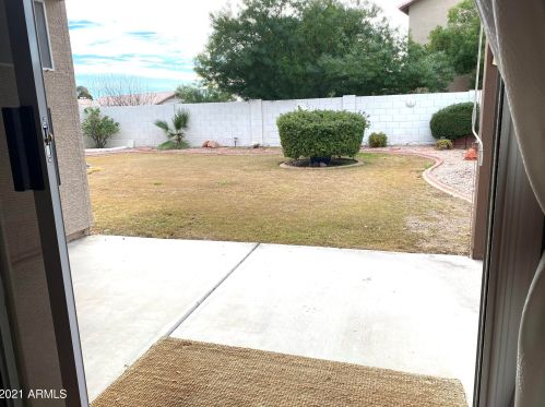 17420 2nd Ave, Phoenix AZ  85023-6573 exterior