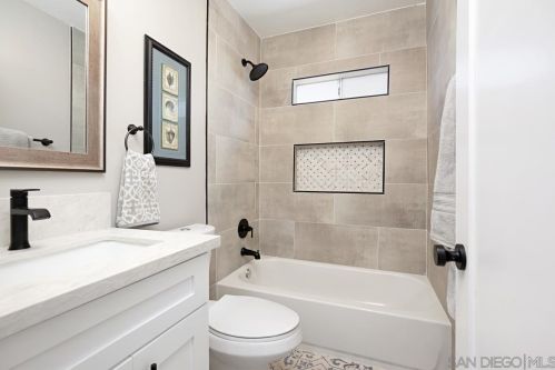 3204 Madison Ave, San Diego CA  92116-4448 exterior