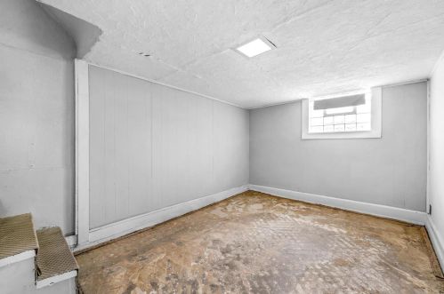 2035 Yale Ave, Saint Louis MO 63143-1473 exterior