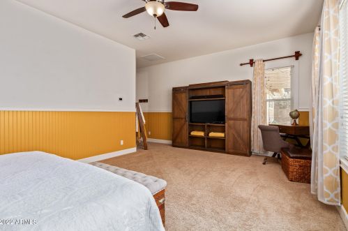 5310 2nd St, Phoenix AZ 85085-7756 exterior