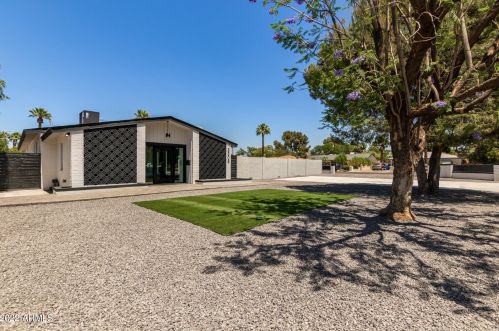 3308 28th St, Phoenix, AZ 85016-7447