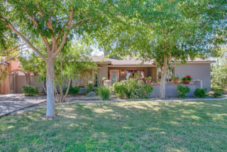 1329 Holly St, Phoenix AZ  85007-1528 exterior