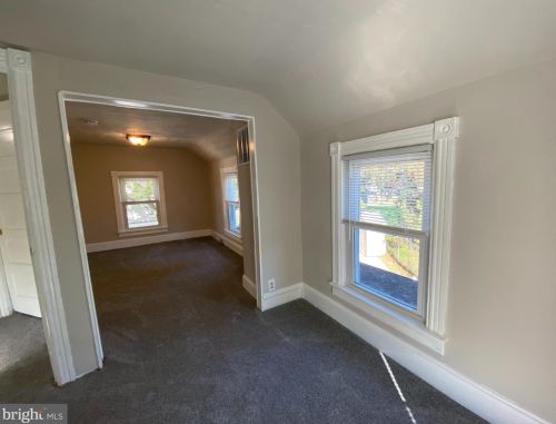 125 Railroad Ave, Blenheim NJ 08012-2836 exterior