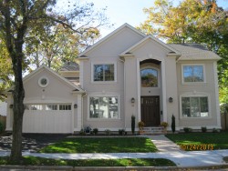 44 Carl St, Newton, MA 02461-1906