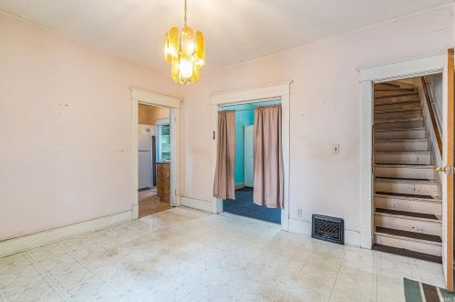 301 12 St, Mishawaka IN 46544-5409 exterior