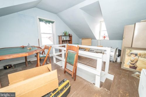 414 9 St, Chester PA 19013-2701 exterior