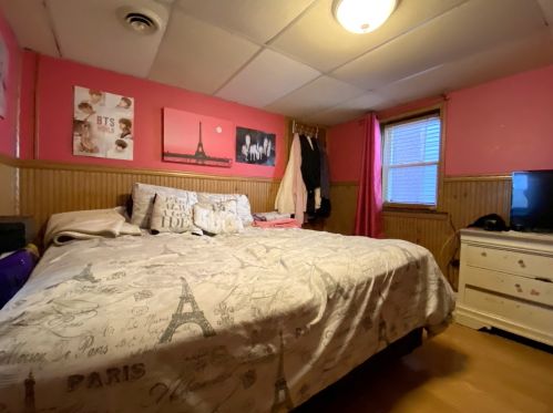 6219 Nagle Ave, Chicago IL 60638-4207 exterior