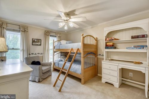 17441 Founders Mill Dr, Rockville MD exterior