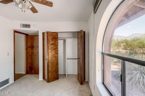 4421 Camino Gacela, Tucson AZ  85718-6807 exterior