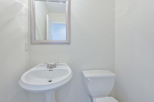 7636 Cole Ln, Atlanta GA 30349-1090 exterior