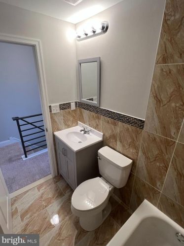 6311 Limekiln Pike, Philadelphia PA 19138-1313 exterior