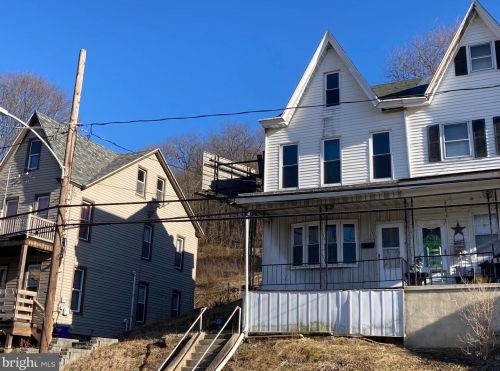 339 Nichols St, Primrose PA  17901-1213 exterior