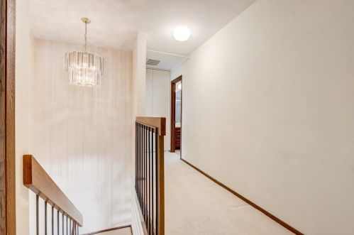 9039 70, Milwaukee WI 53218-2212 exterior