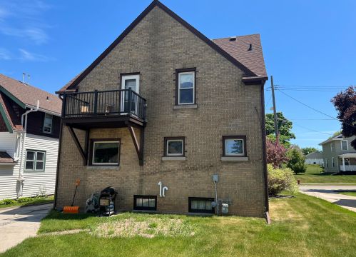 934 11 St, Manitowoc WI 54220-3309 exterior