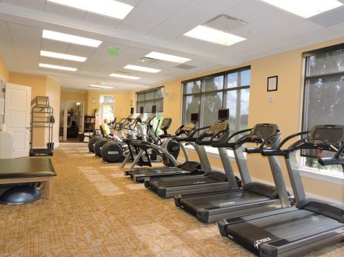 5024 Castlerock Way, Naples FL exterior