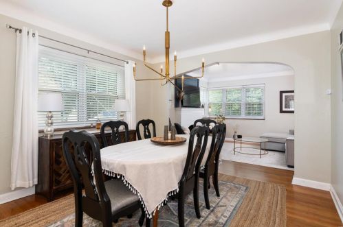 5828 Pernod Ave, Saint Louis MO 63139-1909 exterior