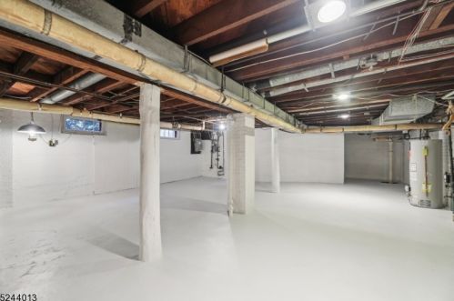 117 Maplewood Ave, Maplewood NJ 07040-1233 exterior