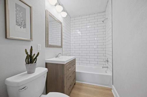 436 Oneida St, Pittsburgh PA  15211-1220 exterior