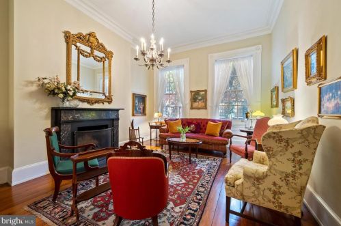 1016 Clinton St, Philadelphia PA 19107-6017 exterior