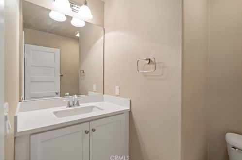 28060 Calle Lumina, Temecula CA 92592-7005 exterior