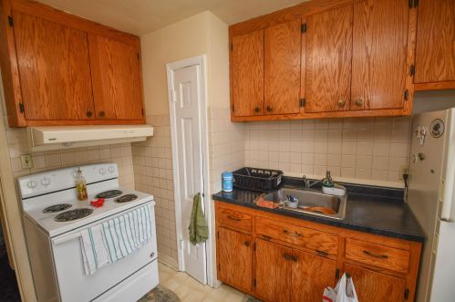 4849 Mohawk Ave, Milwaukee WI 53217-5034 exterior