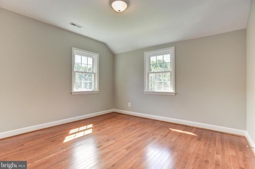 417 Penwood Rd, Silver Spring MD  20901-2718 exterior