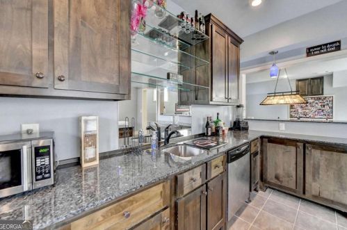 6410 Little Ml Rd, Gainesville GA 30506-4739 exterior