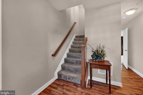 31 Center St, Hanover, PA 17331-3478