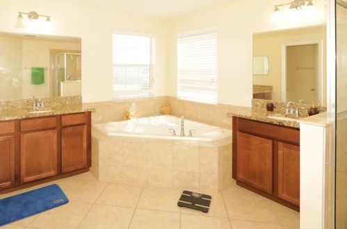 12317 Prairie Valley Ln, Riverview FL 33579-9328 exterior