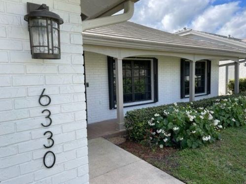 6330 Casabella Ln, Boca Raton, FL 33433-5435