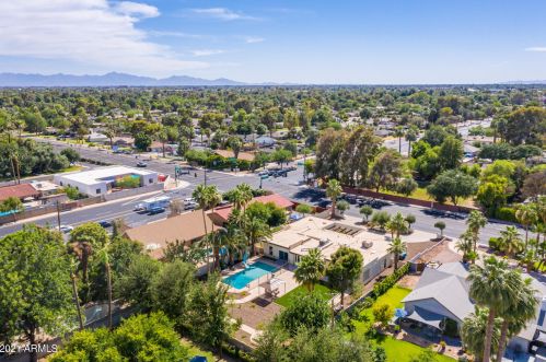 8007 7th Ave, Phoenix AZ  85021-5613 exterior