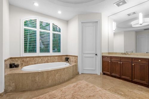 17894 Monte Vis Dr, Boca Raton FL 33496-1057 exterior