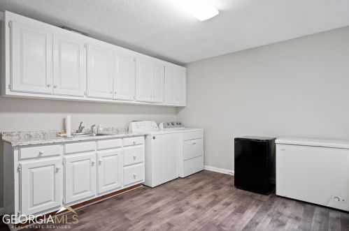 611 Belgrave Ln, Tucker GA  30084-2077 exterior