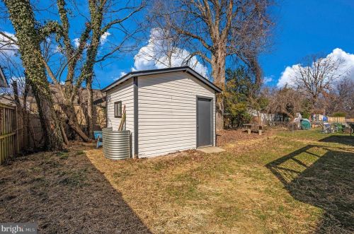 10104 Renfrew Rd, Silver Spring MD  20901-2015 exterior