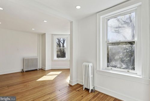 322 Capitol St, Washington DC 20003-1507 exterior