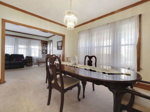 4335 Mason Ave, Chicago IL 60630-1913 exterior