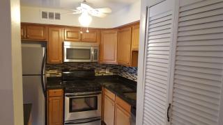 120 Monroe St, Rockville MD  20850-2502 exterior