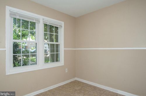 6608 Forbush Ct, Alexandria VA  22310-2418 exterior