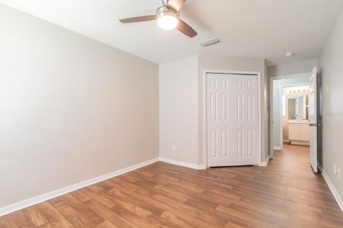 11407 Crestlake Vlg Dr, Riverview FL 33569-2940 exterior