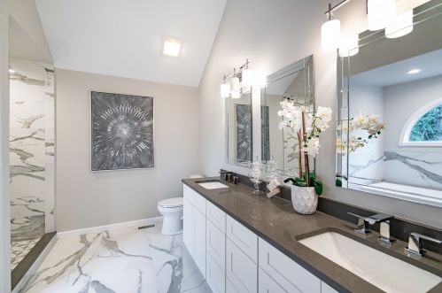 254 3rd St, Elmhurst IL  60126-2460 exterior