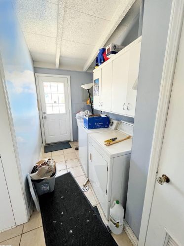 688 Goodale Ave, Clawson MI 48017-1706 exterior